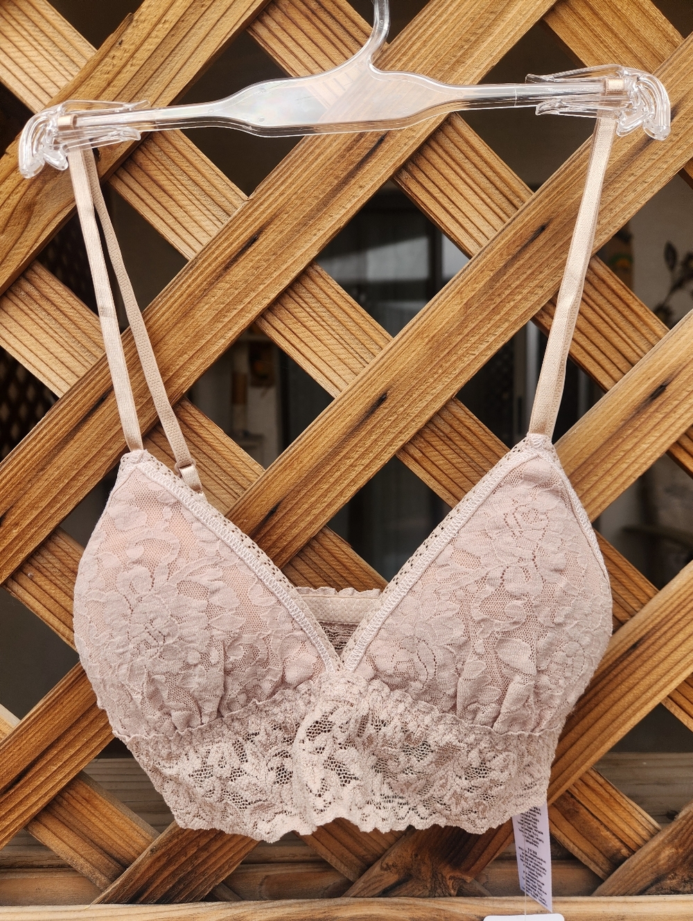 Saks Fifth Avenue Nude Lace Bralette